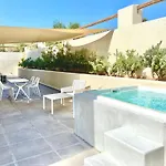 Sienna Eco Villa Fira (Santorini)