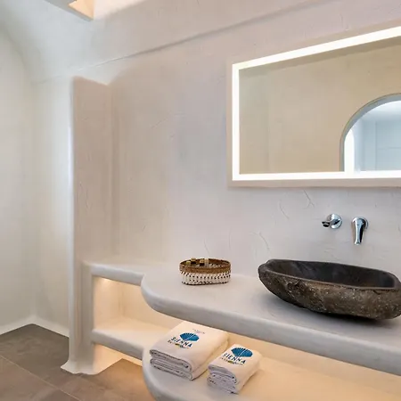 Sienna Eco Villa Fira (Santorini)