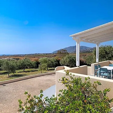 Villa Sienna Eco Fira (Santorini)