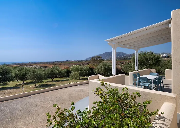 Villa Sienna Eco Fira (Santorini)