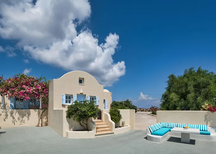Villa Sienna Eco Fira (Santorini)