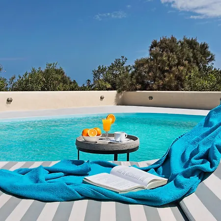 Villa Sienna Eco Fira (Santorini)